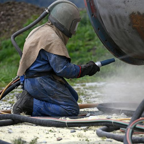 schade-ladbergen-mobiles-sandstrahlen-belag-entfernen-silo-industrie-farbe-entfernen-1.jpg